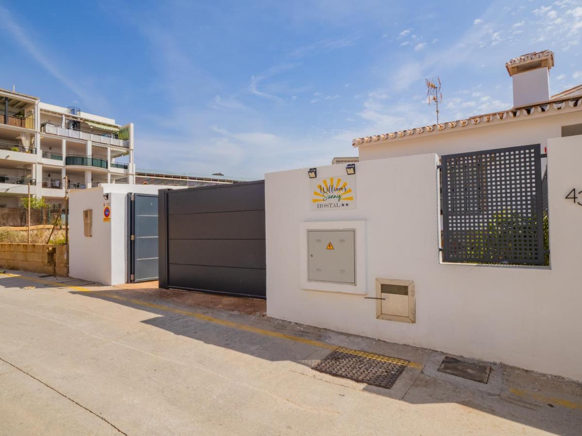 Cubo'S Hostal William'S Sunny 5 With Breakfast Torre de Benagalbon Exterior foto