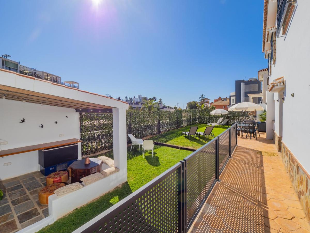 Cubo'S Hostal William'S Sunny 5 With Breakfast Torre de Benagalbon Exterior foto